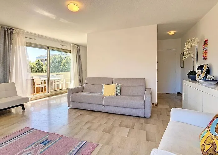 Spacieux A 150m De La 2 Terrasses * Antibes
